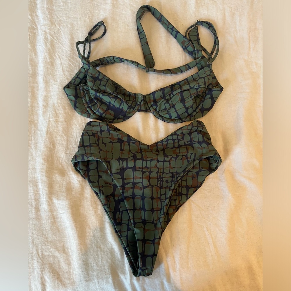 Skatie bikini